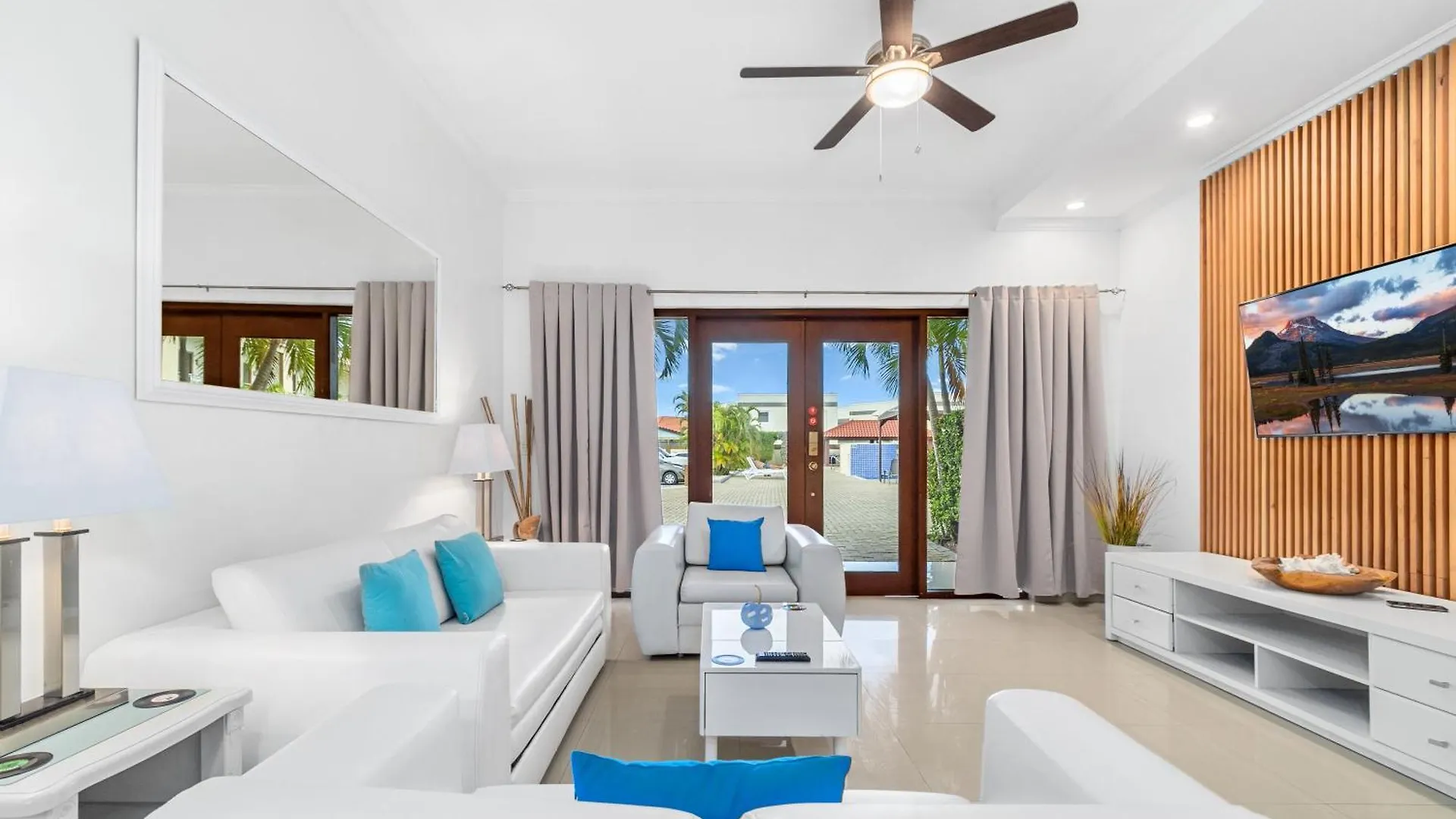 Apartament Aruba Breeze 4 Palm Beach 0*,  Aruba